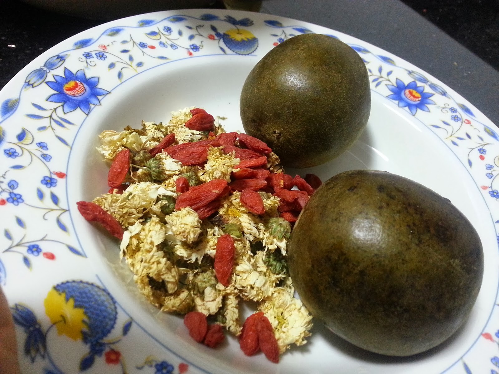 Recipes Luo Han Guo Chinese Herbal Tea (罗汉果凉茶) NOTOX WELLNESS